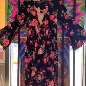 Almost Famous medium 2 piece